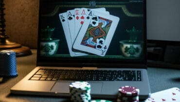 Play Poker Against a Computer